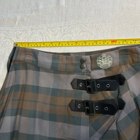 Outlander Plaid Buckle Skirt SM New With Tags Exclusive HOT TOPIC COLLECTION - Picture 5 of 11